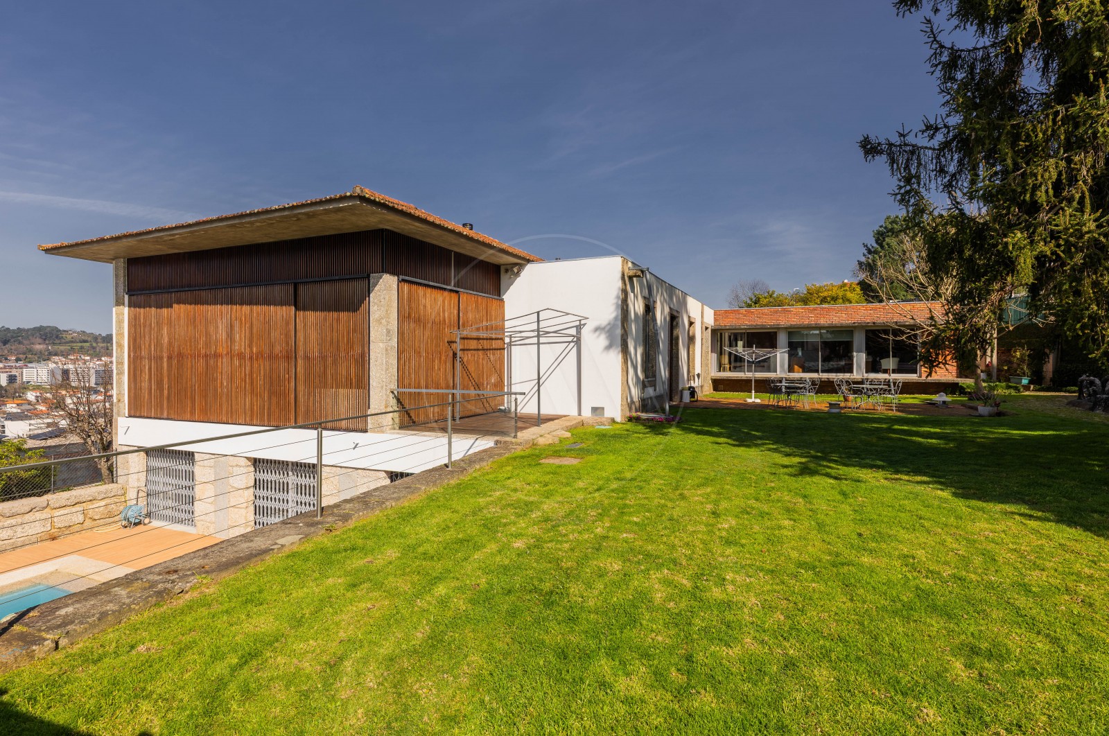 Moradia T5 para Venda em Nogueiró e Tenões, Braga, Braga - Área envolvente (Imagem 58)