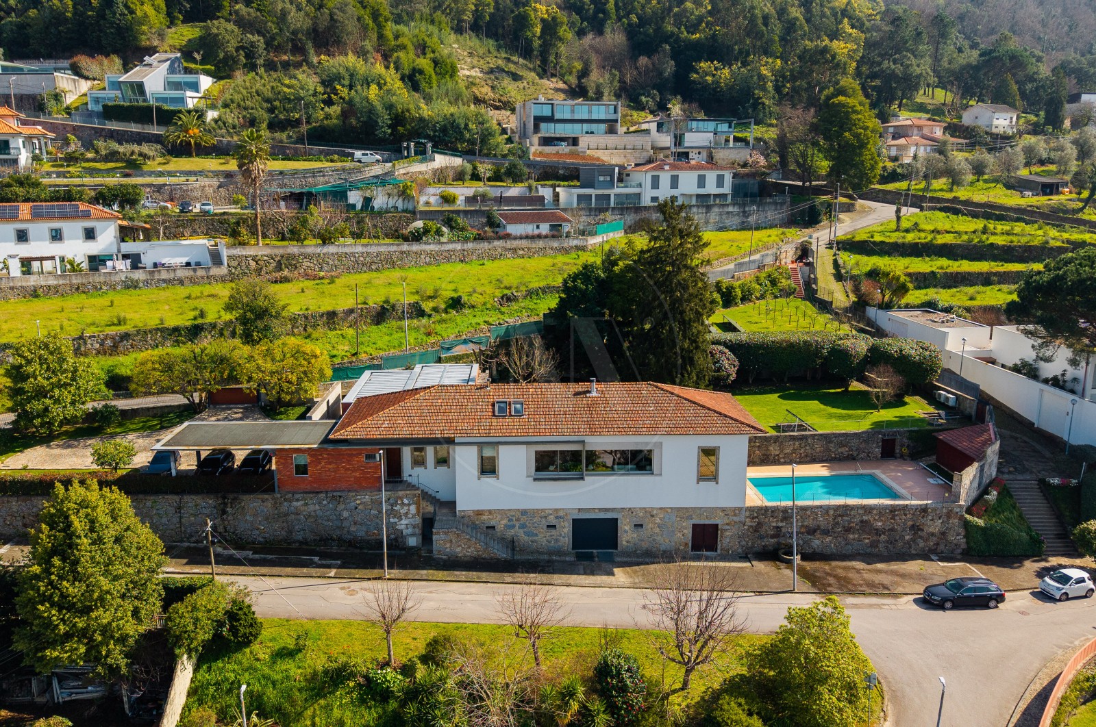 Moradia T5 para Venda em Nogueiró e Tenões, Braga, Braga - Área envolvente (Imagem 4)