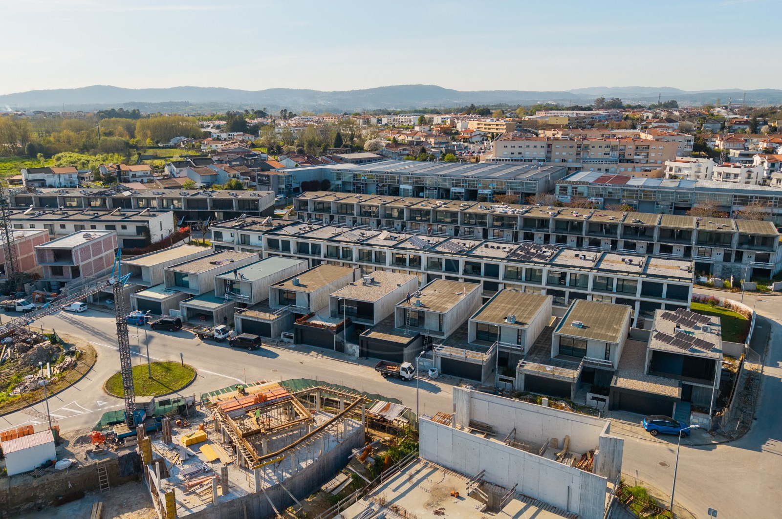 Moradia T3+1 para Venda em Merelim (São Pedro) e Frossos, Braga, Braga - Área envolvente (Imagem 1)