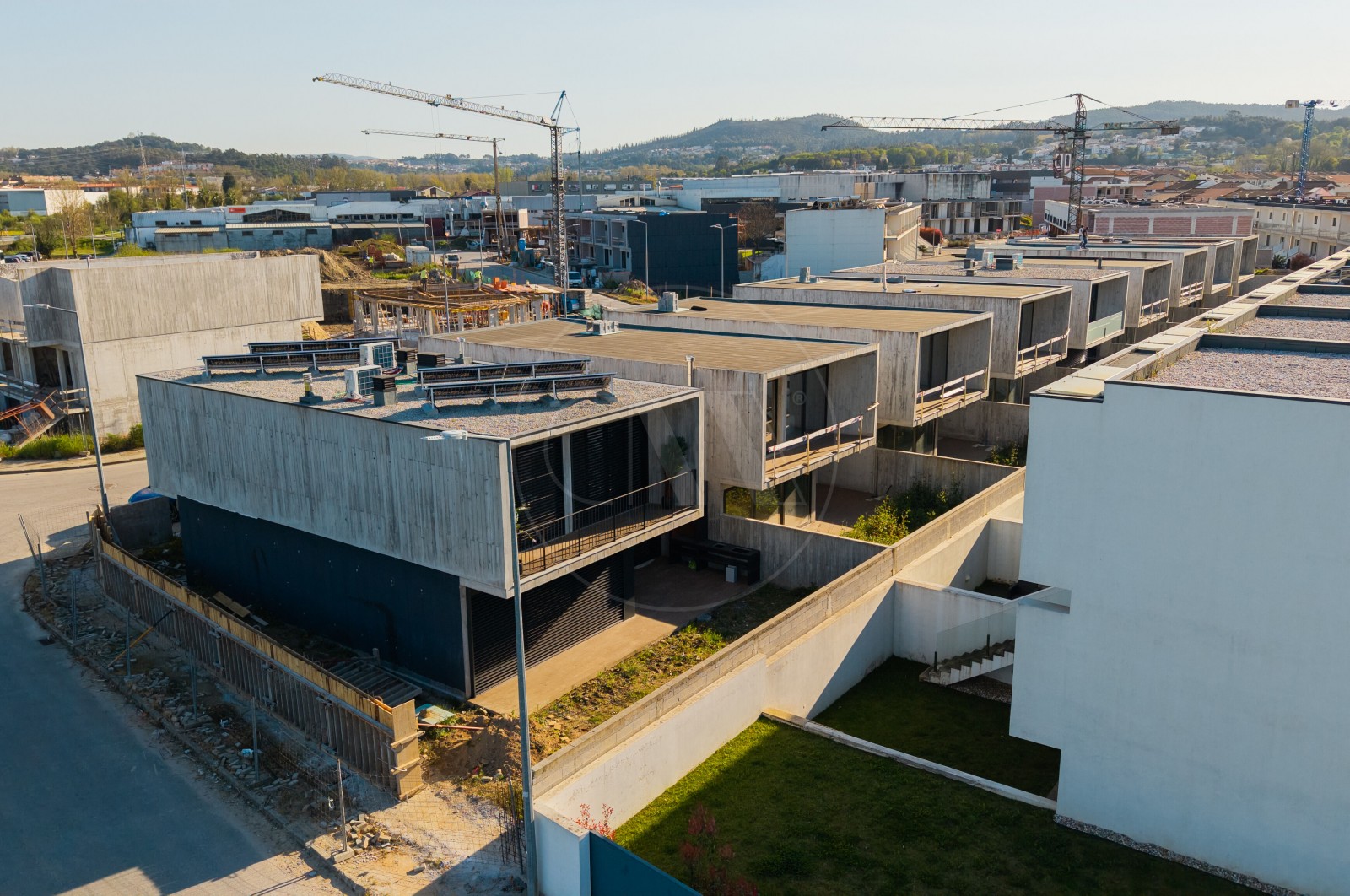 Moradia T3+1 para Venda em Merelim (São Pedro) e Frossos, Braga, Braga - Área envolvente (Imagem 24)