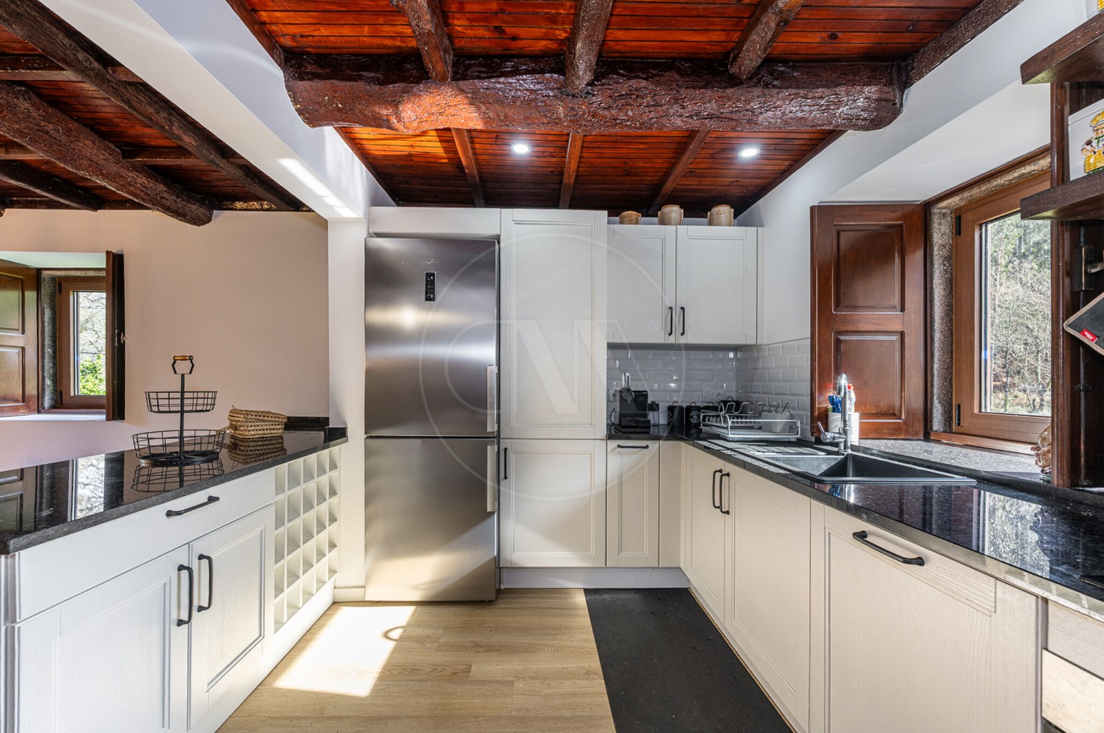 House T4 for For sale in Gondar e Orbacém, Caminha, Viana do Castelo - Cozinha (Imagem 3)