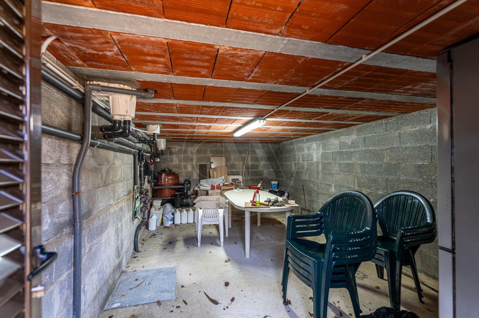 House T4 for For sale in Gondar e Orbacém, Caminha, Viana do Castelo - Arrecadação/Anexo (Imagem 1)