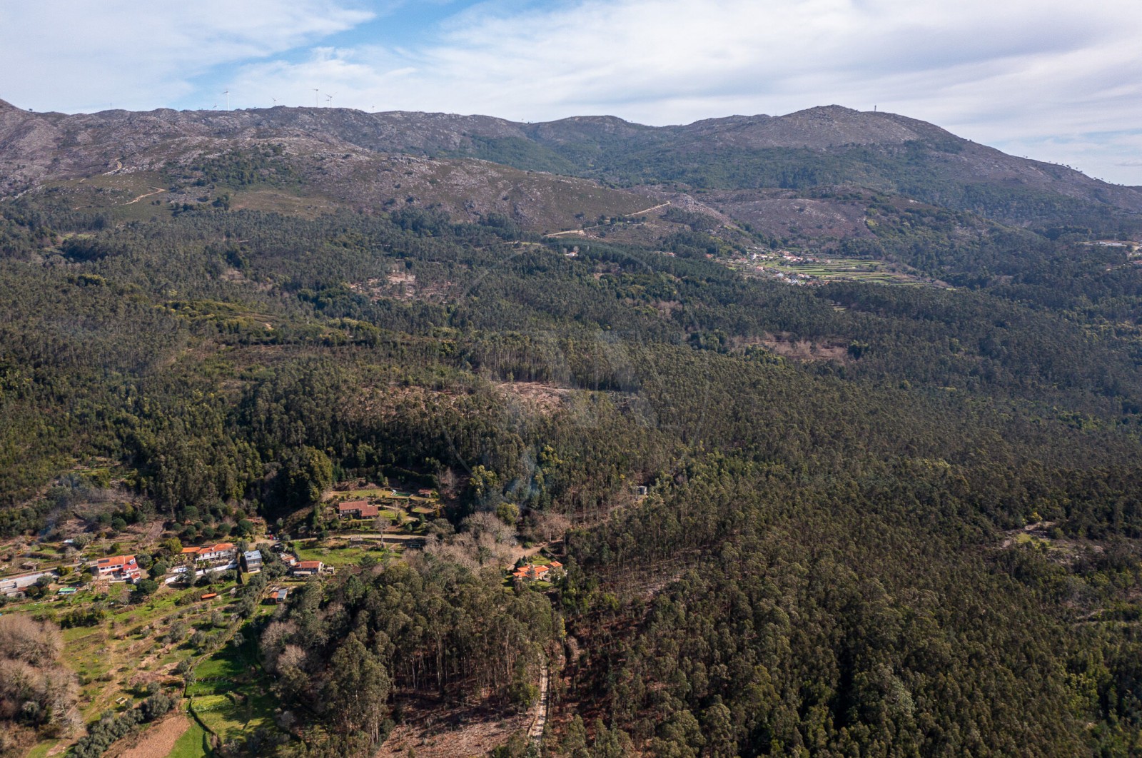 House T4 for For sale in Gondar e Orbacém, Caminha, Viana do Castelo - Área envolvente (Imagem 13)