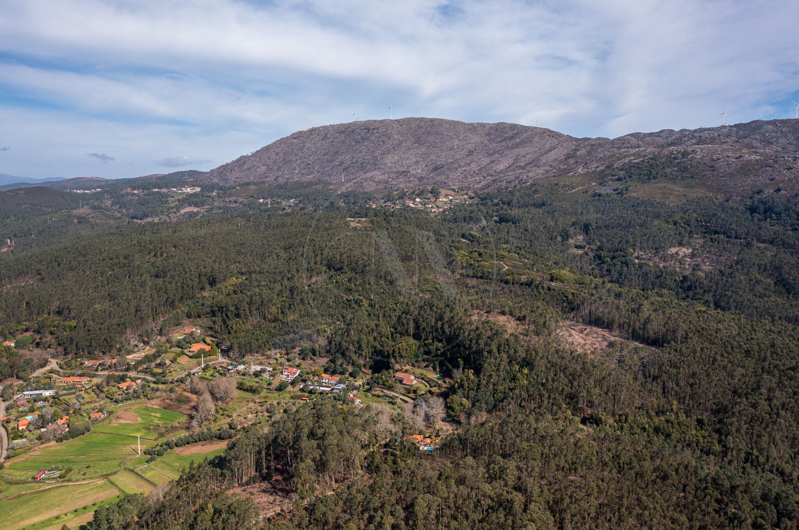 House T4 for For sale in Gondar e Orbacém, Caminha, Viana do Castelo - Área envolvente (Imagem 14)