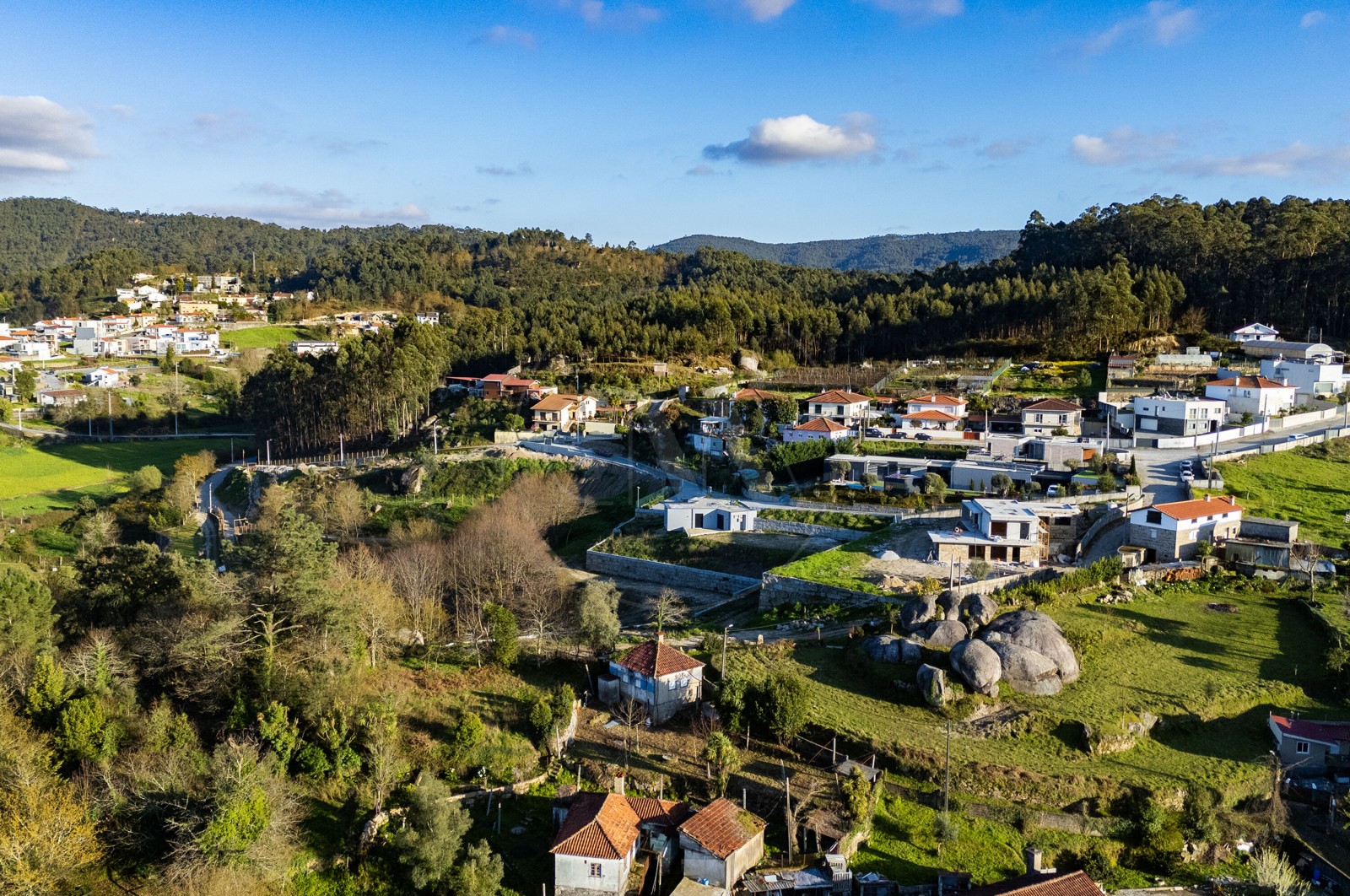 Moradia T2 para Venda em Priscos, Braga, Braga - Área envolvente (Imagem 25)