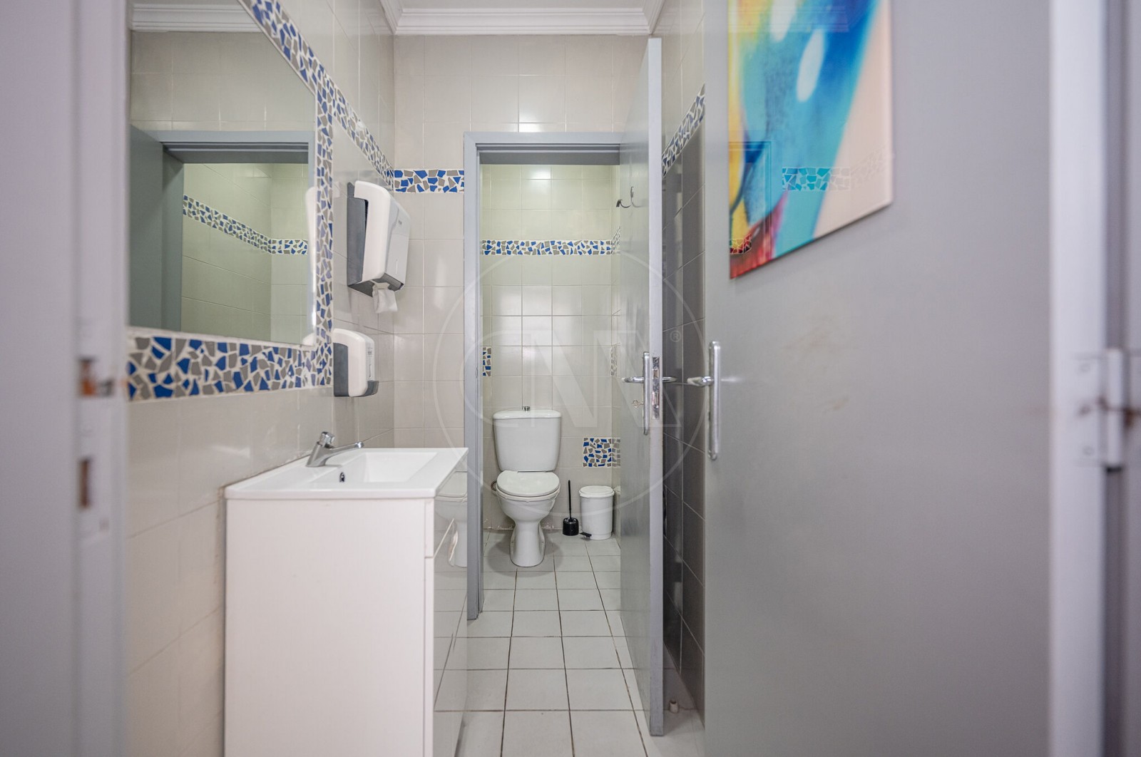 Comércio para Trespasse em Matosinhos e Leça da Palmeira, Matosinhos, Porto - Casa de banho (Imagem 2)