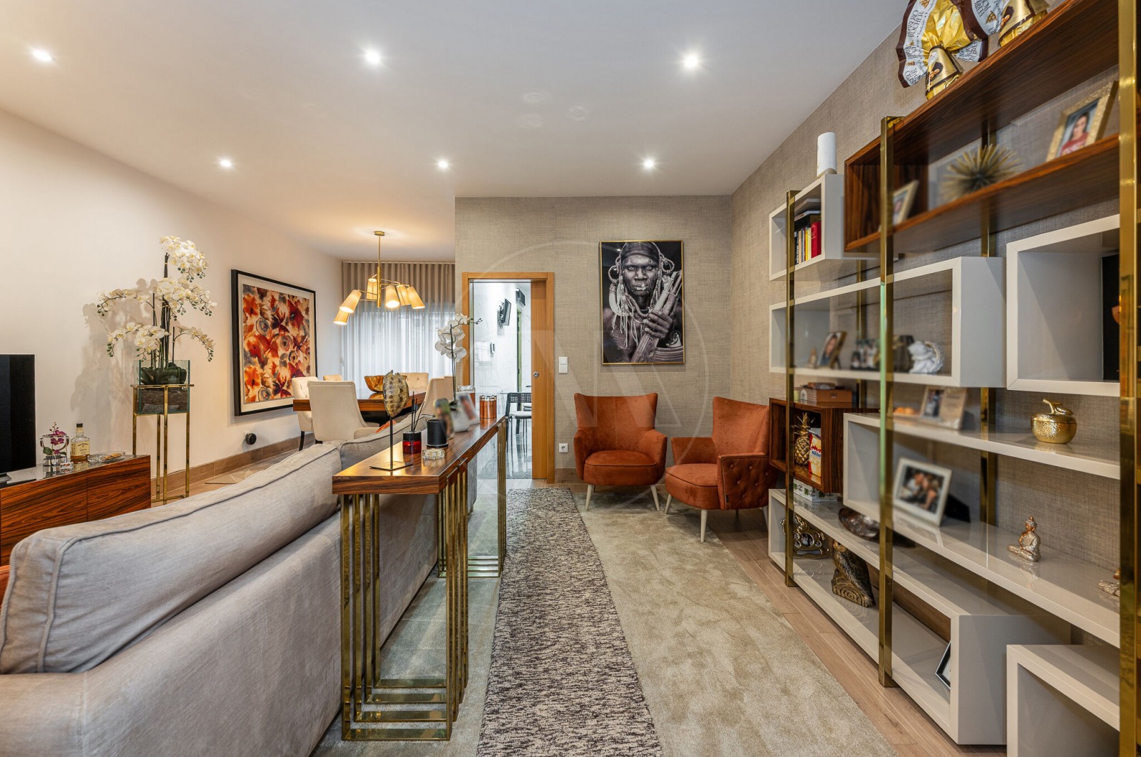 House T3 for For sale in Paranhos, Porto, Porto - Sala (Imagem 1)