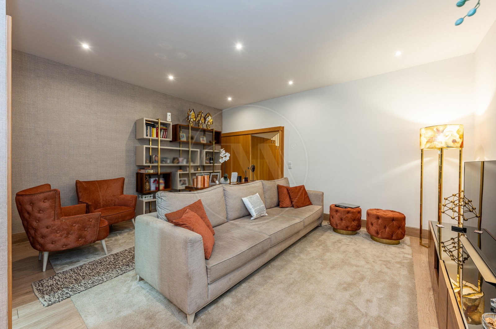 House T3 for For sale in Paranhos, Porto, Porto - Sala (Imagem 4)