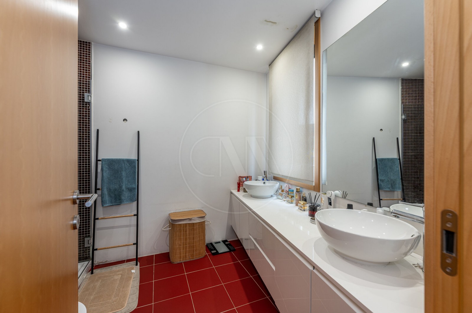 House T3 for For sale in Paranhos, Porto, Porto - Casa de banho (Imagem 2)