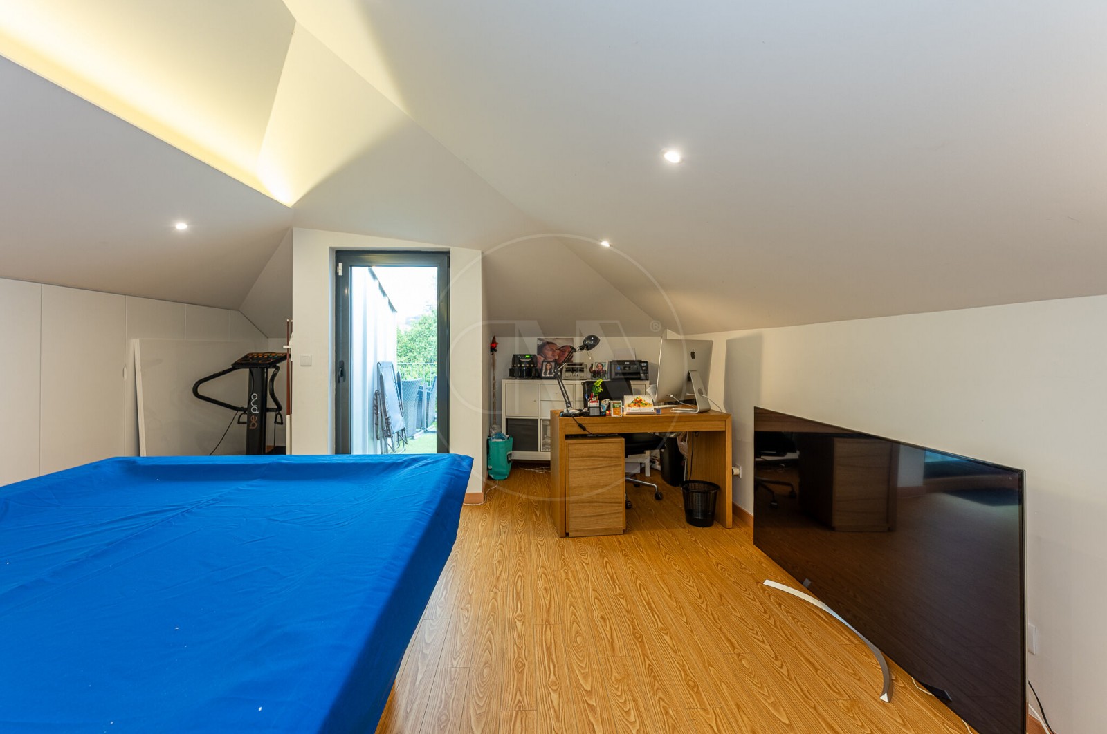 House T3 for For sale in Paranhos, Porto, Porto - Sótão (Imagem 2)