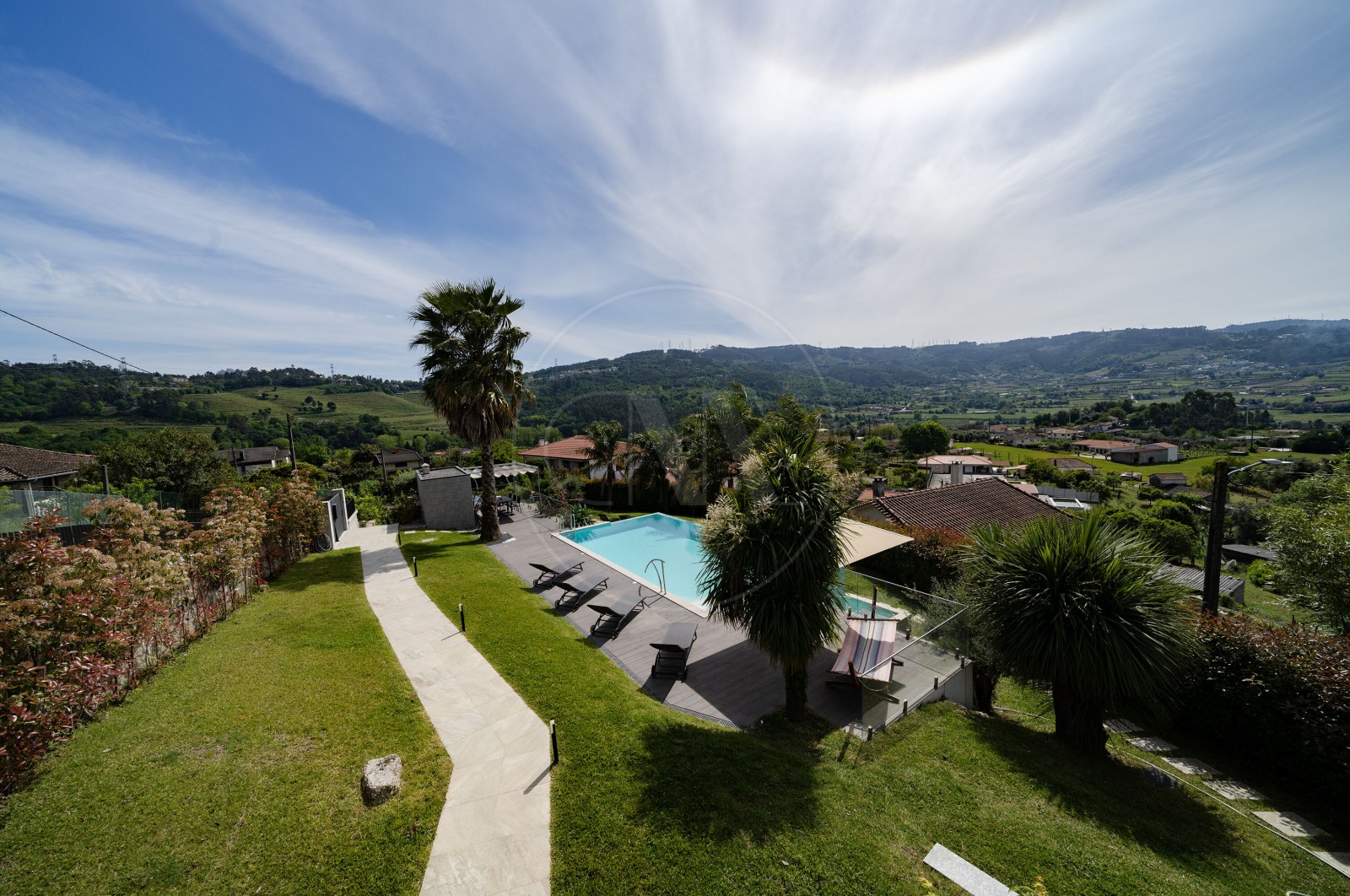 Moradia T4 para Venda em Geraz do Minho, Póvoa de Lanhoso, Braga - Vistas (Imagem 2)