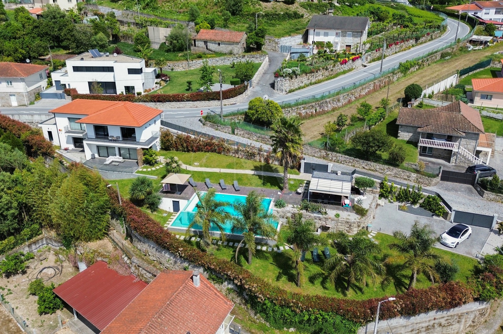 Moradia T4 para Venda em Geraz do Minho, Póvoa de Lanhoso, Braga - Área envolvente (Imagem 3)