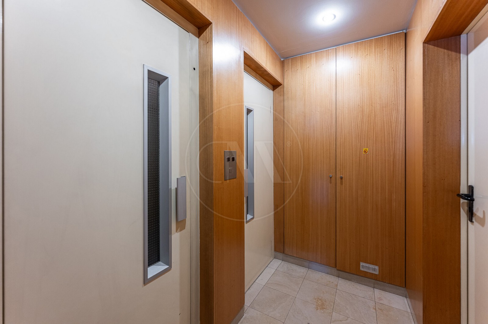 Apartment T2 for For sale in Rio Tinto, Gondomar, Porto - Áreas comuns (Imagem 2)