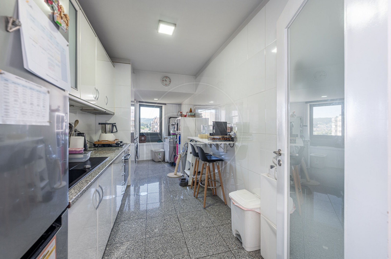 Apartment T2 for For sale in Rio Tinto, Gondomar, Porto - Cozinha (Imagem 1)