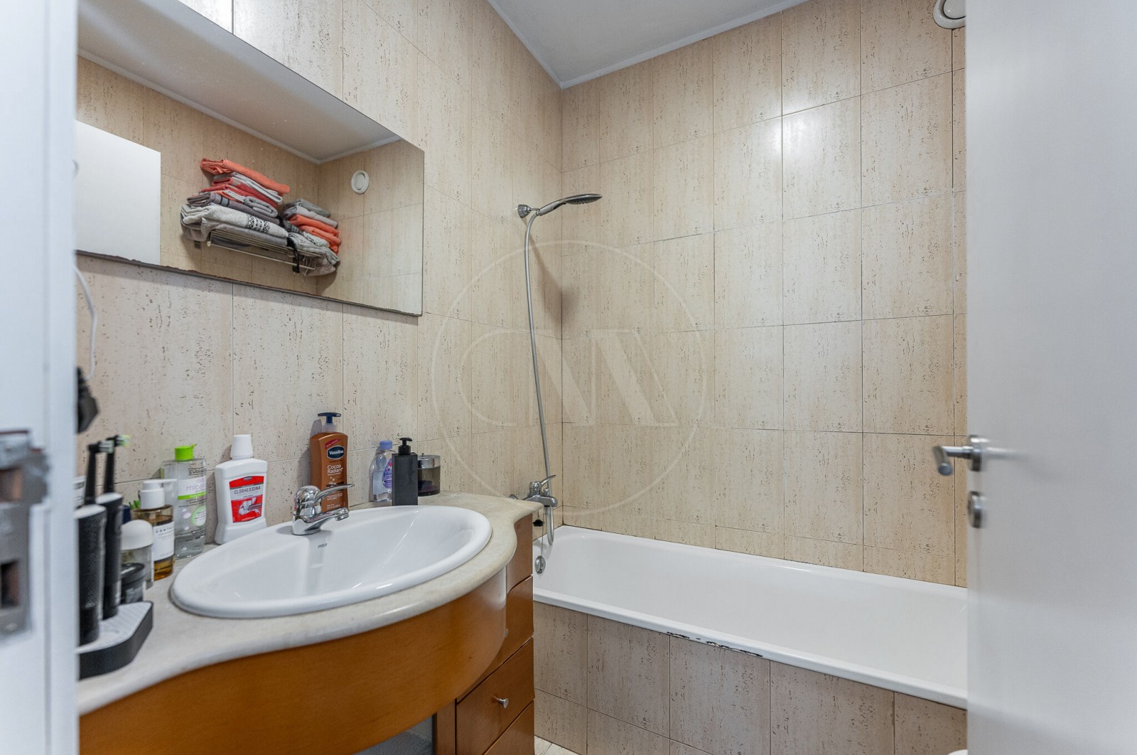 Apartment T2 for For sale in Rio Tinto, Gondomar, Porto - Casa de banho (Imagem 2)