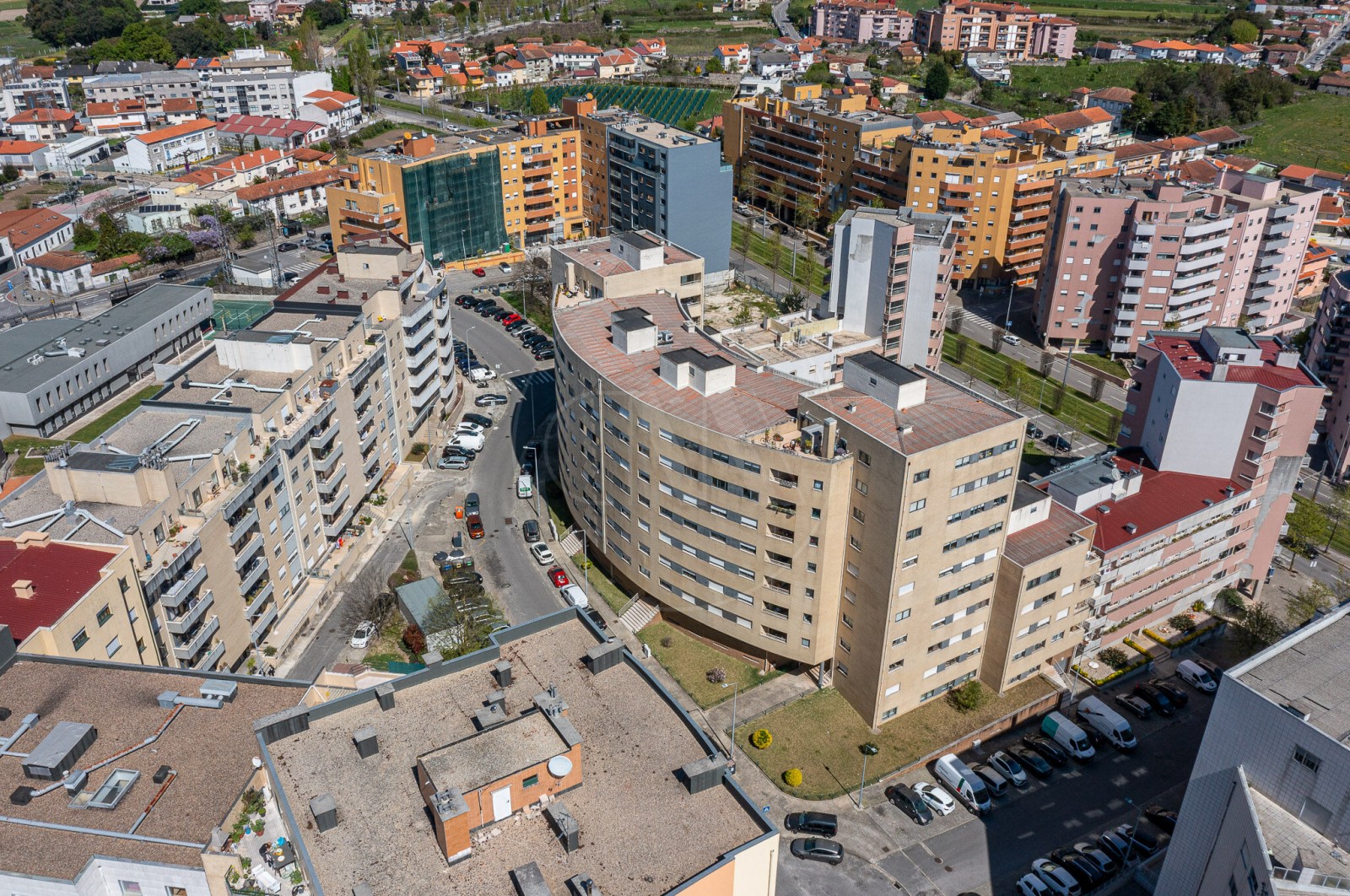 Apartment T2 for For sale in Rio Tinto, Gondomar, Porto - Fachada (Imagem 7)