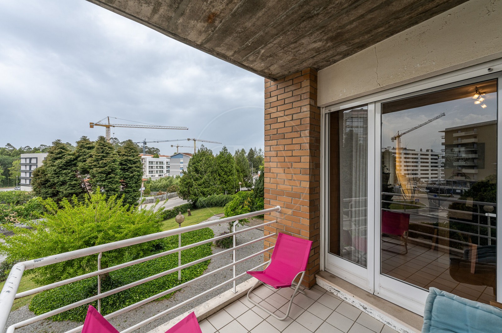 Apartamento T3 para Venda em Moreira, Maia, Porto - Varanda (Imagem 2)