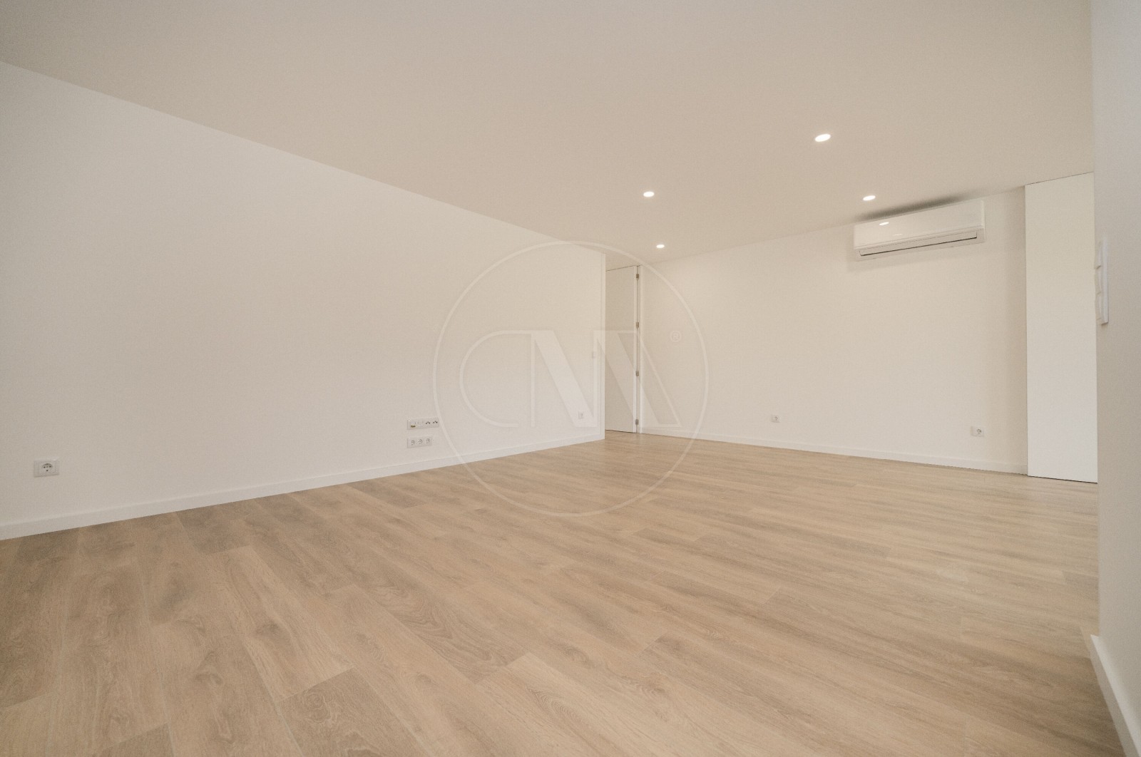 Apartamento T3 para Venda em Póvoa de Lanhoso (Nossa Senhora do Amparo), Póvoa de Lanhoso, Braga - Sala (Imagem 4)
