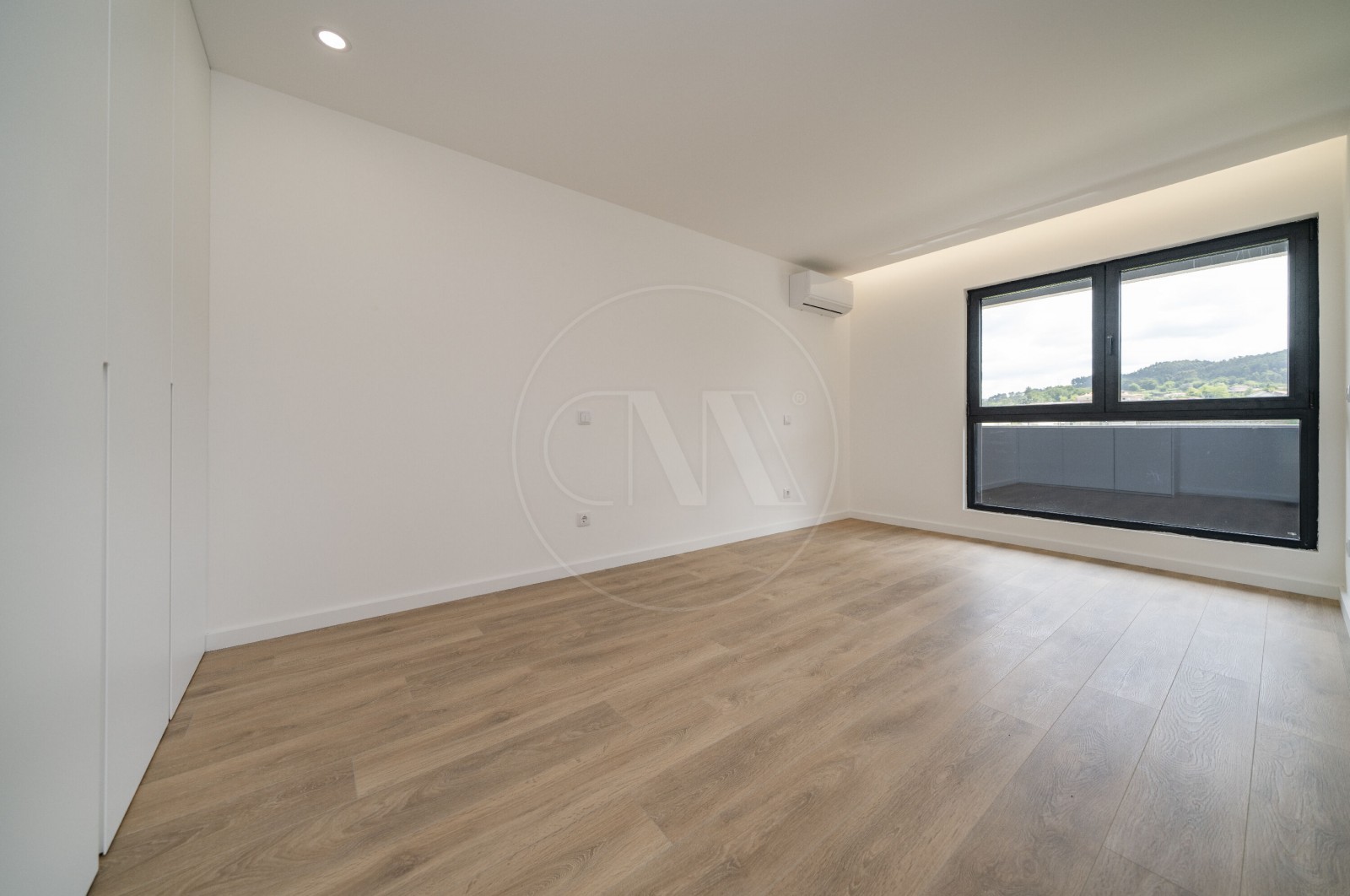 Apartamento T3 para Venda em Póvoa de Lanhoso (Nossa Senhora do Amparo), Póvoa de Lanhoso, Braga - Quarto (Imagem 1)