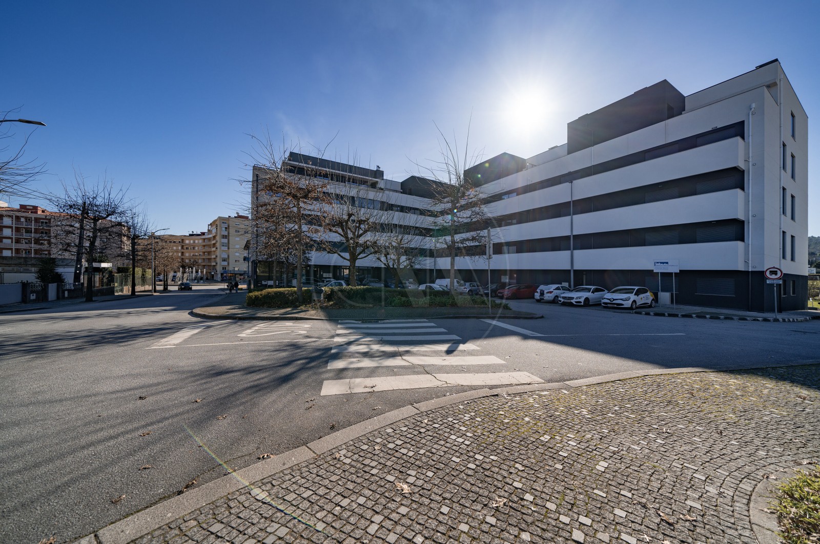 Apartamento T3 para Venda em Póvoa de Lanhoso (Nossa Senhora do Amparo), Póvoa de Lanhoso, Braga - Fachada (Imagem 6)