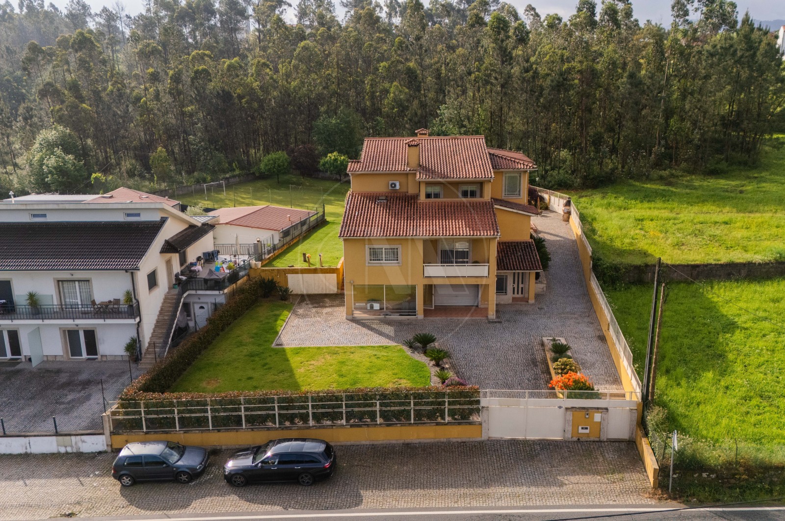 Moradia T4 para Venda em Areias, Barcelos, Braga - Área envolvente (Imagem 2)