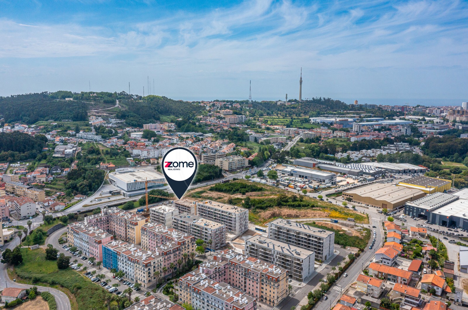Apartamento T2 para Venda em Oliveira do Douro, Vila Nova de Gaia, Porto - Área envolvente (Imagem 8)