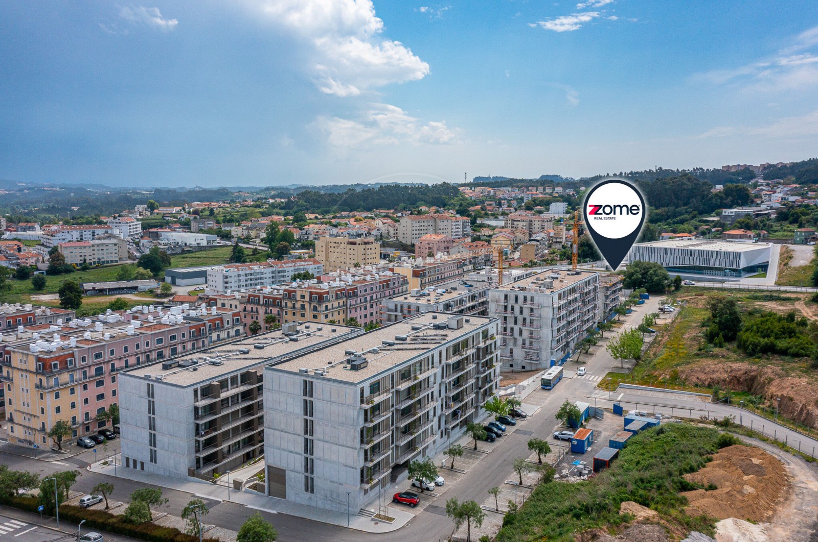 Apartamento T2 para Venda em Oliveira do Douro, Vila Nova de Gaia, Porto - Área envolvente (Imagem 14)