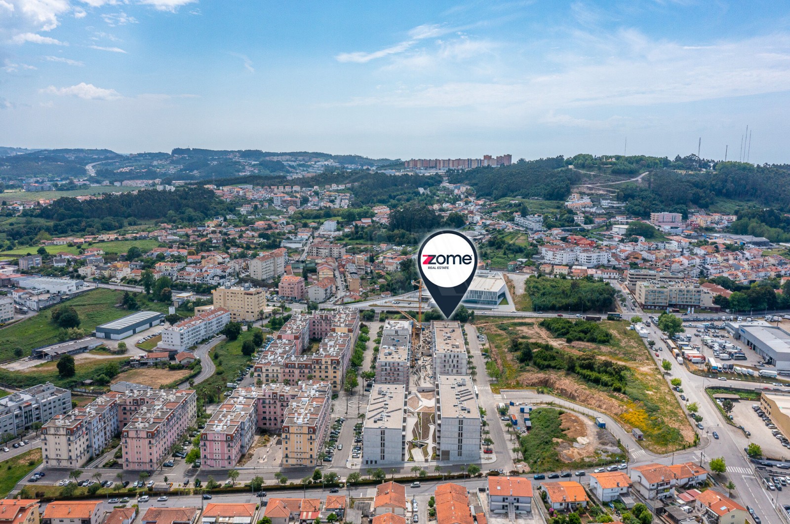 Apartamento T2+1 para Venda em Oliveira do Douro, Vila Nova de Gaia, Porto - Área envolvente (Imagem 10)
