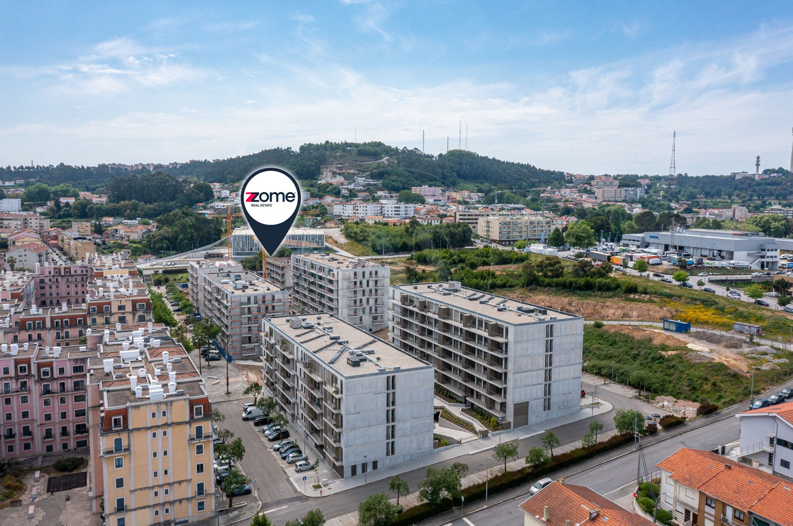 Apartamento T2+1 para Venda em Oliveira do Douro, Vila Nova de Gaia, Porto - Área envolvente (Imagem 13)