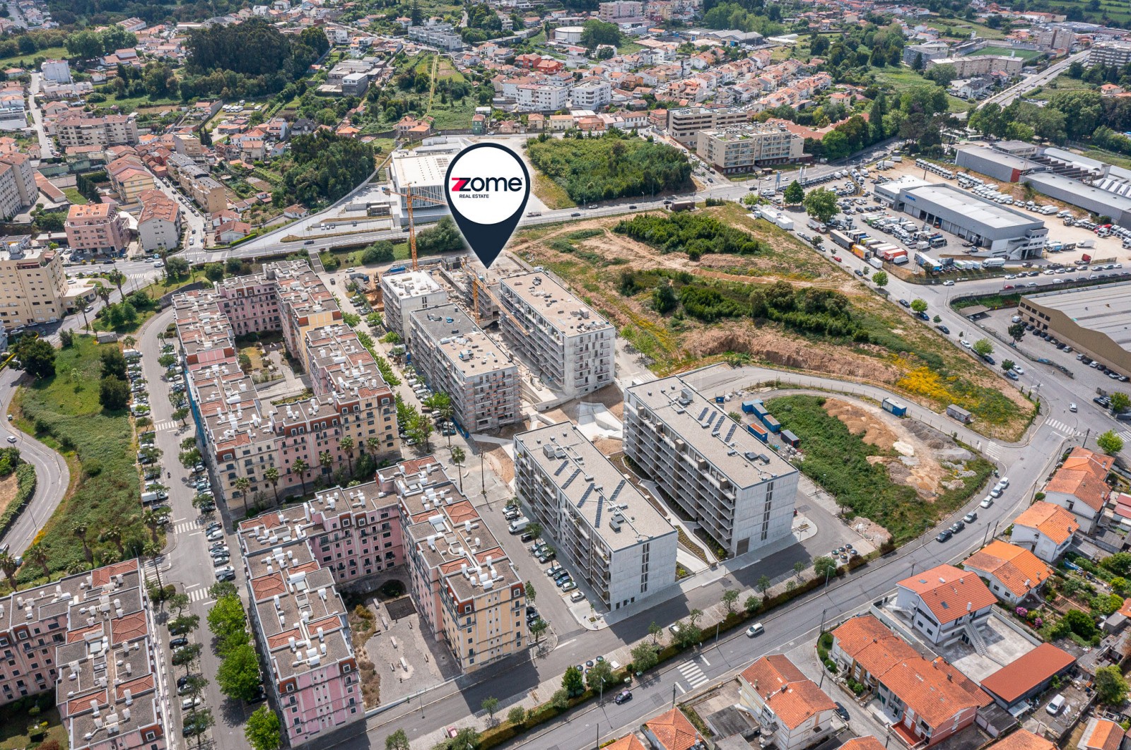 Apartamento T2+1 para Venda em Oliveira do Douro, Vila Nova de Gaia, Porto - Área envolvente (Imagem 20)
