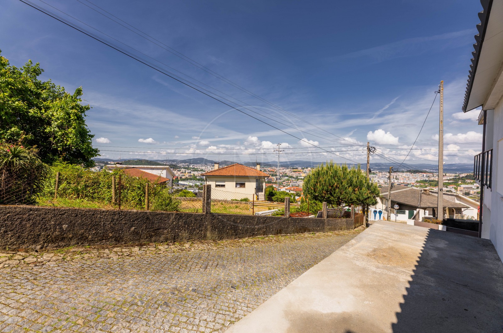 Moradia T2 para Venda em Nogueiró e Tenões, Braga, Braga - Área envolvente (Imagem 21)