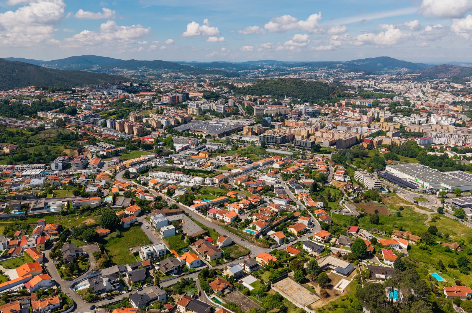 Moradia T2 para Venda em Nogueiró e Tenões, Braga, Braga - Área envolvente (Imagem 31)