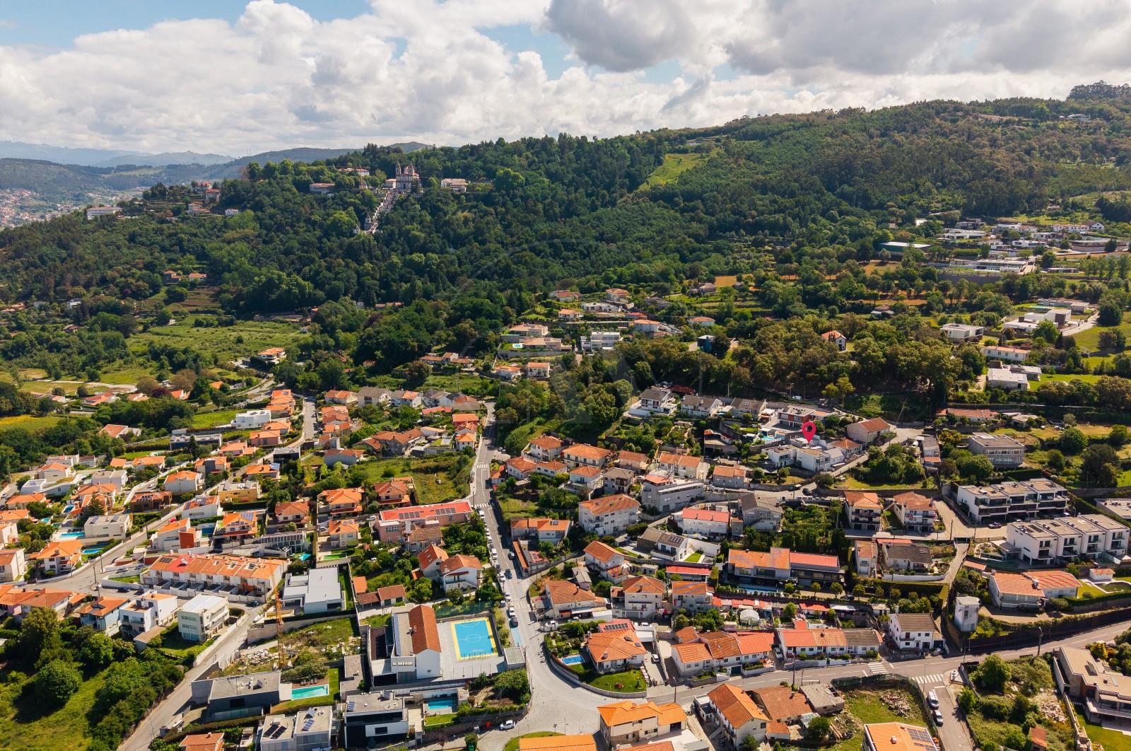 Moradia T2 para Venda em Nogueiró e Tenões, Braga, Braga - Área envolvente (Imagem 18)