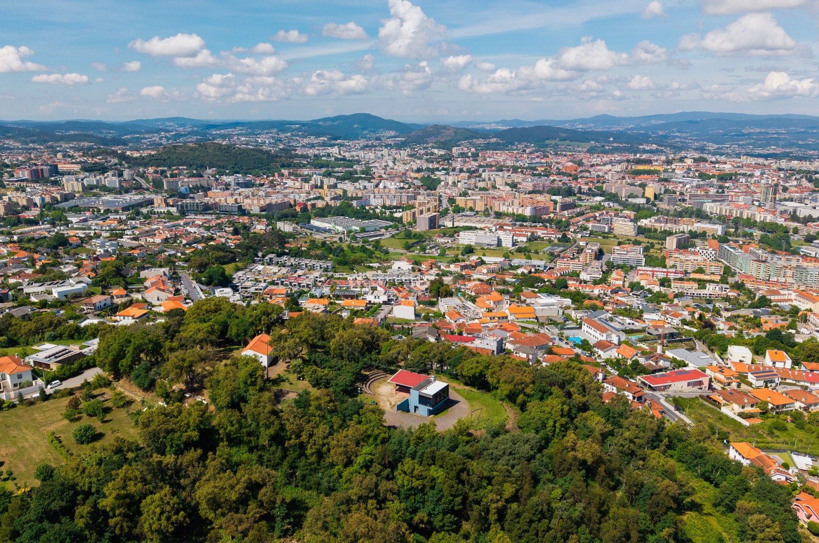 Moradia T2 para Venda em Nogueiró e Tenões, Braga, Braga - Área envolvente (Imagem 32)