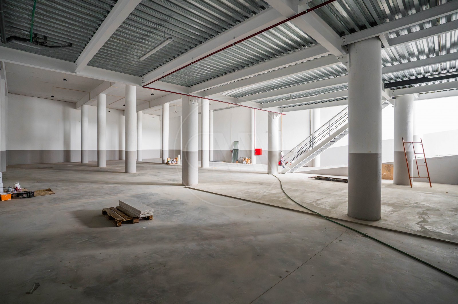 Pavilhão para Venda em Santo Tirso, Couto (Santa Cristina e São Miguel) e Burgães, Santo Tirso, Porto - Área envolvente (Imagem 19)
