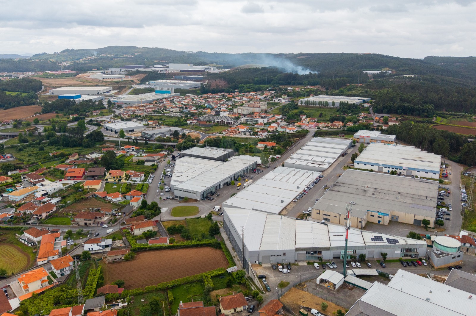Pavilhão para Venda em Santo Tirso, Couto (Santa Cristina e São Miguel) e Burgães, Santo Tirso, Porto - Área envolvente (Imagem 18)