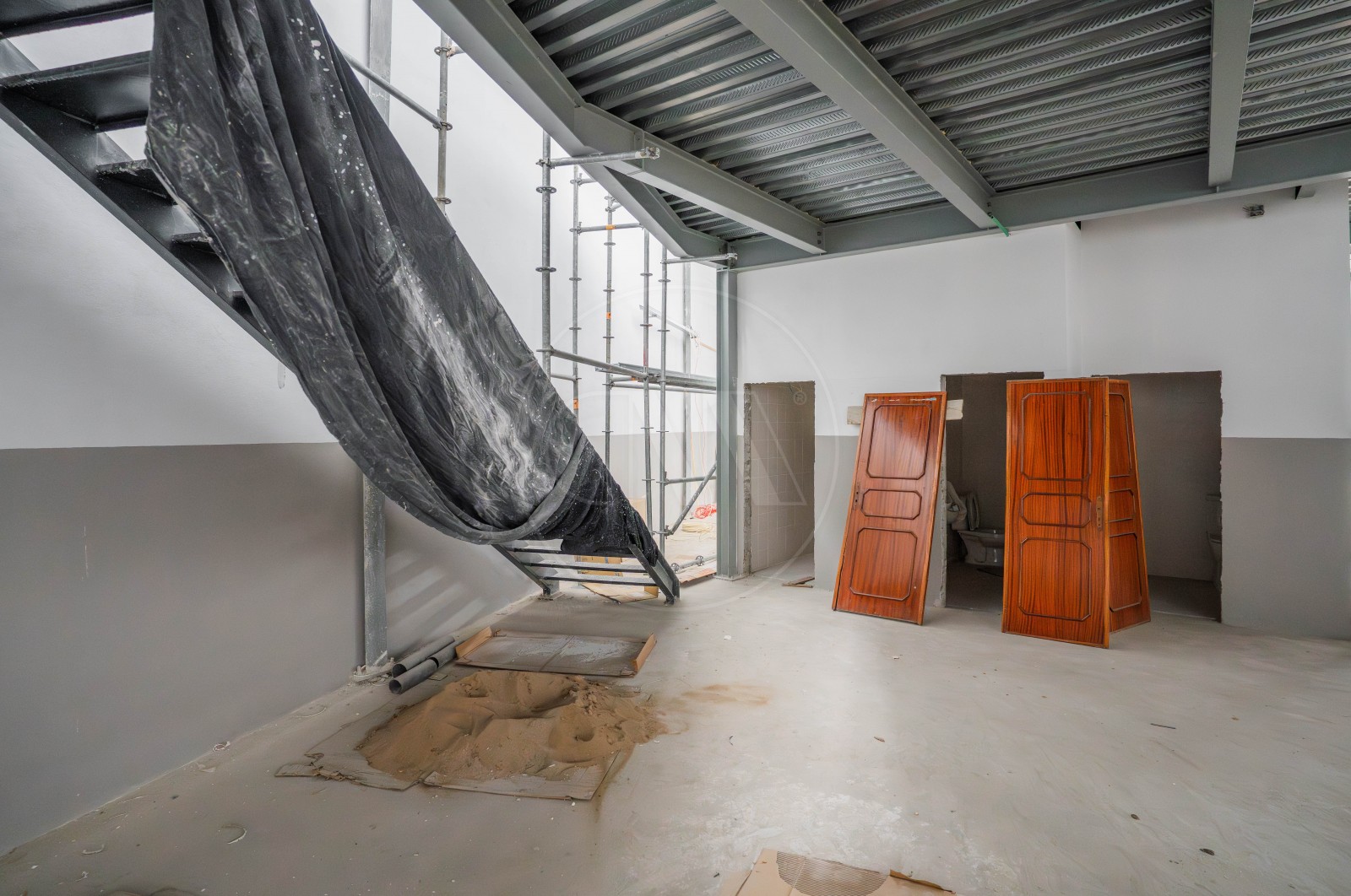 Pavilhão para Venda em Santo Tirso, Couto (Santa Cristina e São Miguel) e Burgães, Santo Tirso, Porto - Área envolvente (Imagem 13)
