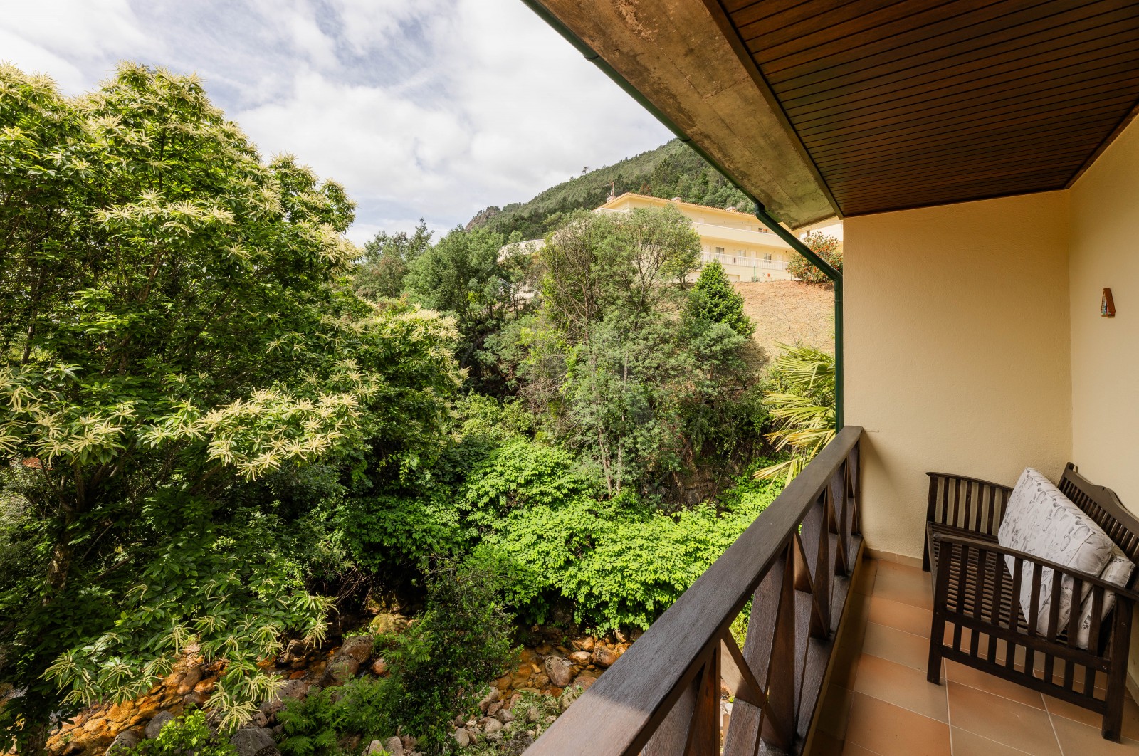 Apartamento T3 para Venda em Vilar da Veiga, Terras de Bouro, Braga - Área envolvente (Imagem 32)