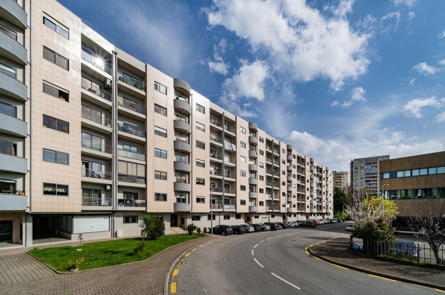 Apartment T3 for For sale in Braga (São Vicente), Braga, Braga - Fachada (Imagem 1)