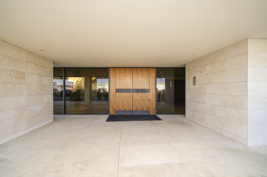 Entrada (Imagem 1)