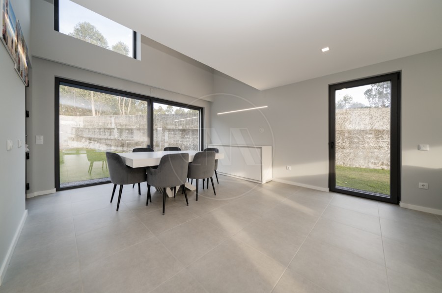 Sala de jantar (Imagem 1)
