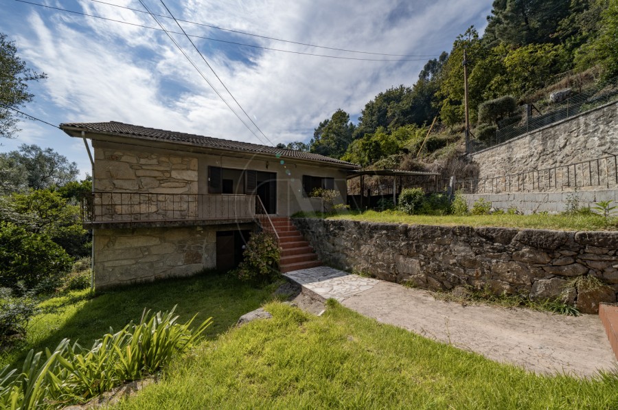 Fachada (Imagem 1)