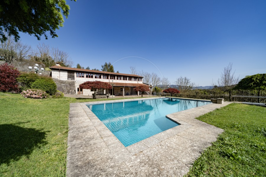 Piscina (Imagem 1)