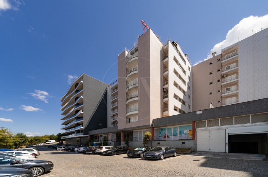 Fachada (Imagem 1)